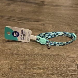 NWT Cat Collar Whisker City
